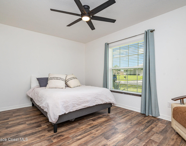 499 Bayard Avenue Ne - Photo Thumbnail 18
