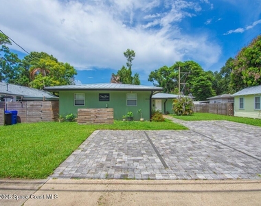 2036 19th Avenue - Photo Thumbnail 4
