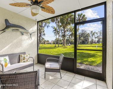 1141 Country Club Drive - Photo Thumbnail 22