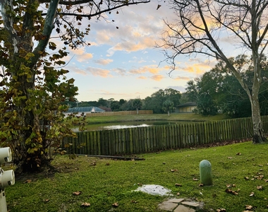 138 Mcneela Drive - Photo Thumbnail 8