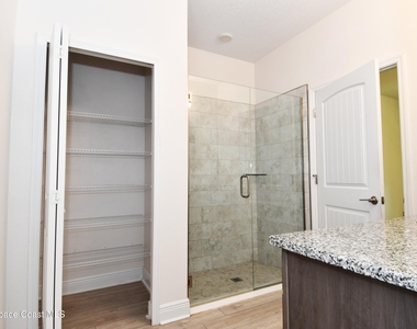 1542 Killian Drive Ne - Photo Thumbnail 25
