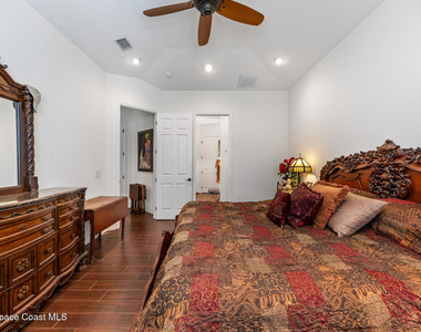 121 Seminole Lane - Photo Thumbnail 13