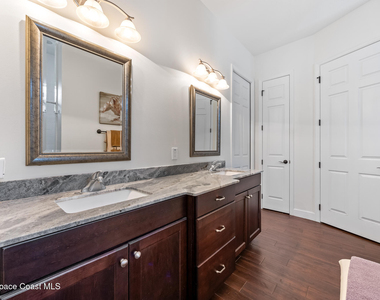 121 Seminole Lane - Photo Thumbnail 14