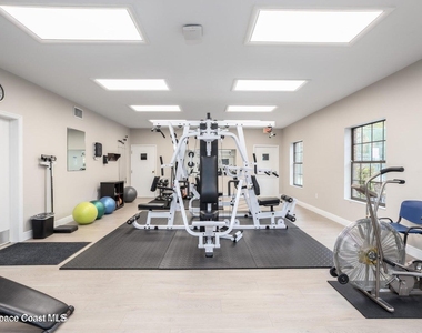 9010 Wedgewood Place - Photo Thumbnail 28