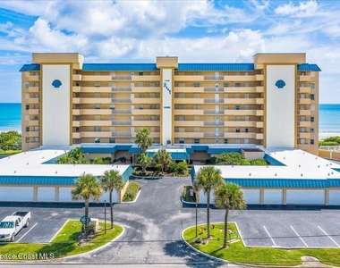 1095 N Highway A1a - Photo Thumbnail 38