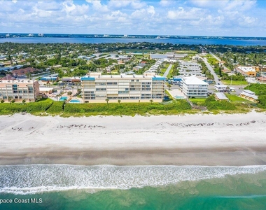 1095 N Highway A1a - Photo Thumbnail 35
