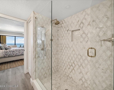 1095 N Highway A1a - Photo Thumbnail 14