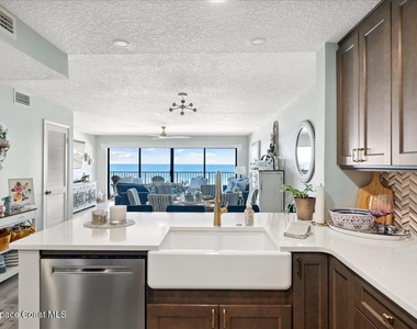 1095 N Highway A1a - Photo Thumbnail 11