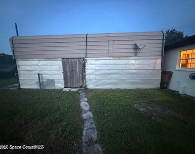 317 Fernandina Street Nw - Photo Thumbnail 23