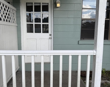 120 Laurel Oak Street - Photo Thumbnail 1