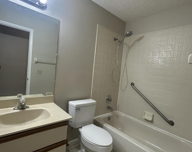 843 Emden Avenue Nw - Photo Thumbnail 14