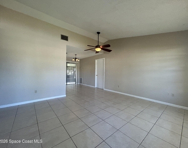 843 Emden Avenue Nw - Photo Thumbnail 1