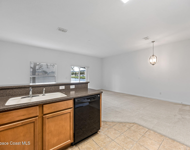 2770 Revolution Street - Photo Thumbnail 8