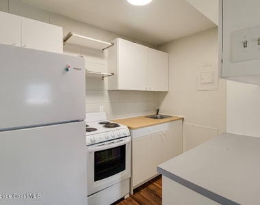 1339 W Point Drive - Photo Thumbnail 4