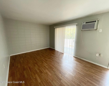 1339 W Point Drive - Photo Thumbnail 3
