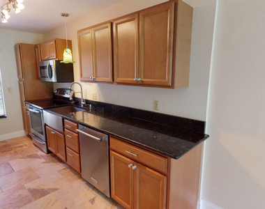 1527 Waldorf Circle Ne - Photo Thumbnail 8