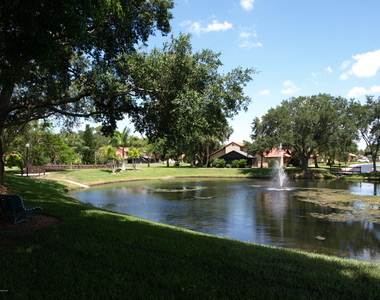 1527 Waldorf Circle Ne - Photo Thumbnail 27