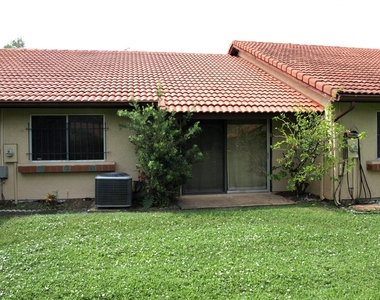 1527 Waldorf Circle Ne - Photo Thumbnail 19