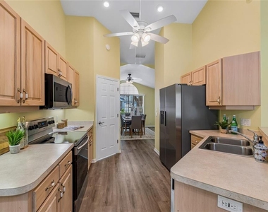 12728 Flamingo Parkway - Photo Thumbnail 15
