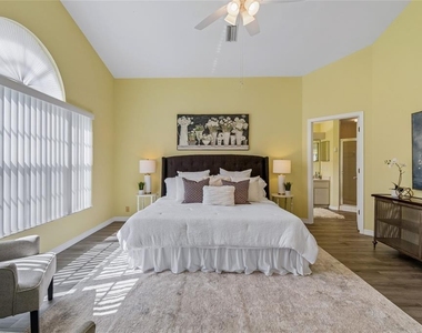 12728 Flamingo Parkway - Photo Thumbnail 33