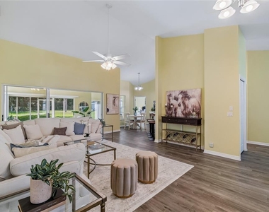 12728 Flamingo Parkway - Photo Thumbnail 6