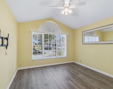 12728 Flamingo Parkway - Photo Thumbnail 40