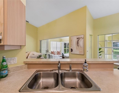 12728 Flamingo Parkway - Photo Thumbnail 20
