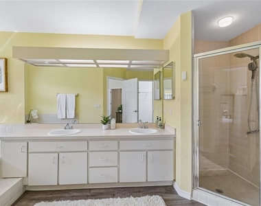 12728 Flamingo Parkway - Photo Thumbnail 34