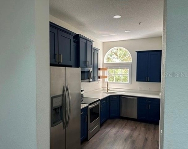 101 W Court Street - Photo Thumbnail 4
