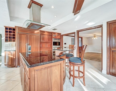 5060 Porpoise Place - Photo Thumbnail 20
