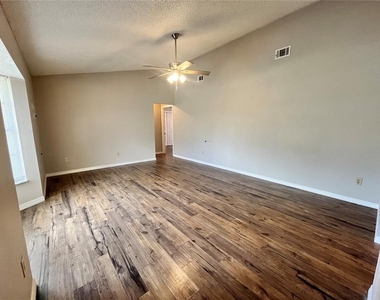 2699 Bentley Drive - Photo Thumbnail 1