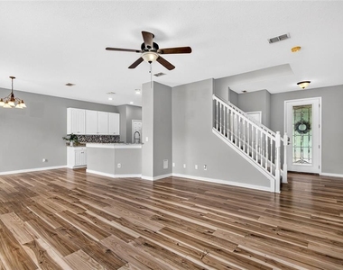 7046 Penta Place - Photo Thumbnail 6