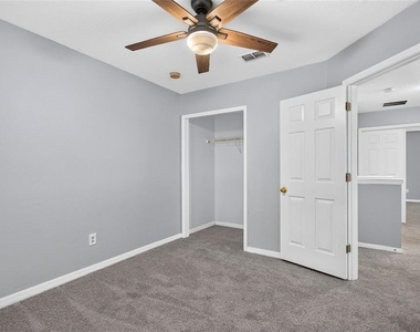 7046 Penta Place - Photo Thumbnail 32
