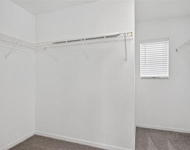 7046 Penta Place - Photo Thumbnail 21