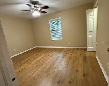 5823 Butterfield Street - Photo Thumbnail 39