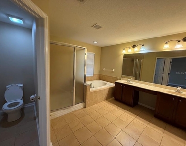 5823 Butterfield Street - Photo Thumbnail 34