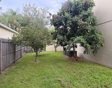 5823 Butterfield Street - Photo Thumbnail 48