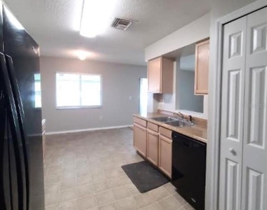 1501 Rincon Drive - Photo Thumbnail 8