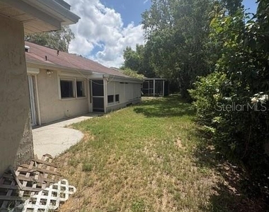 12517 Coffee Hill Row - Photo Thumbnail 15