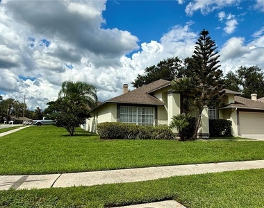 9917 Colonnade Drive - Photo Thumbnail 41