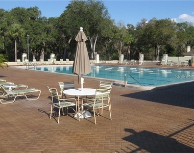 9917 Colonnade Drive - Photo Thumbnail 43