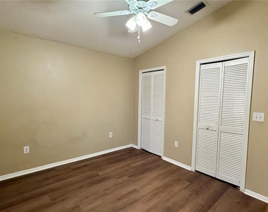 9917 Colonnade Drive - Photo Thumbnail 29