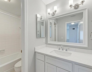 2927 W Gandy Boulevard - Photo Thumbnail 37