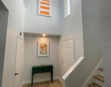 2927 W Gandy Boulevard - Photo Thumbnail 6