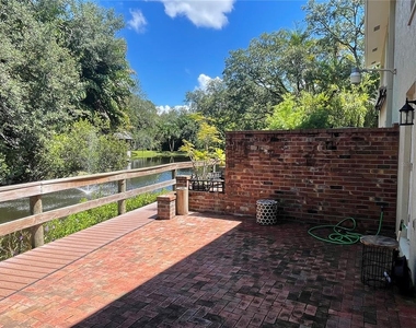 2927 W Gandy Boulevard - Photo Thumbnail 4