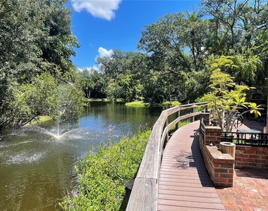 2927 W Gandy Boulevard - Photo Thumbnail 3