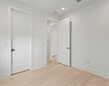 90 Columbia Drive - Photo Thumbnail 38