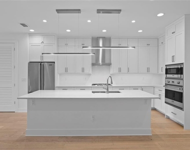 90 Columbia Drive - Photo Thumbnail 14
