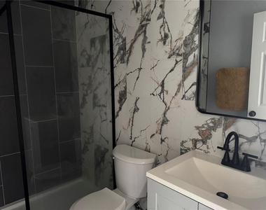 311 Avanda Court - Photo Thumbnail 5