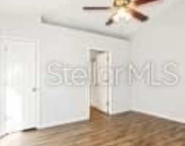 13042 Spencer Court - Photo Thumbnail 9